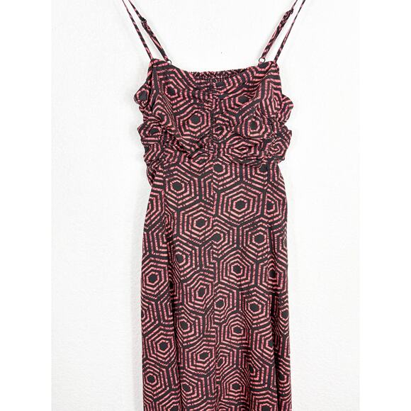 Urban Outfitters Veronica Midi Dress Size XS Ruched Geometric Smocked Back - Picture 8 of 13
